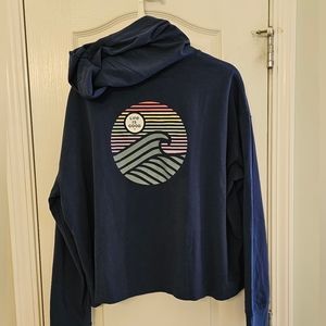 Life is Good women's long sleeve cropped crusher hoodie